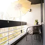 Schoene Aussicht Gelb Apartament