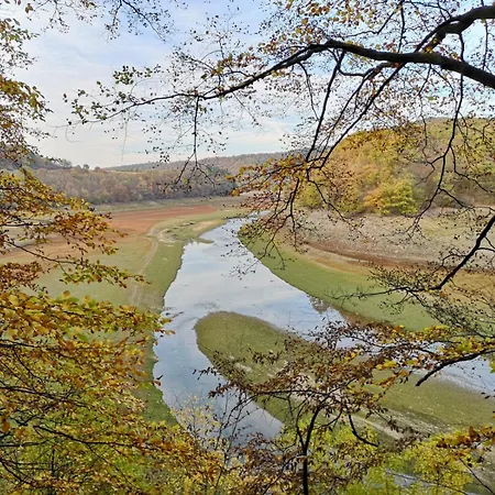 Daire Schoene Aussicht Gelb Hemfurth-Edersee